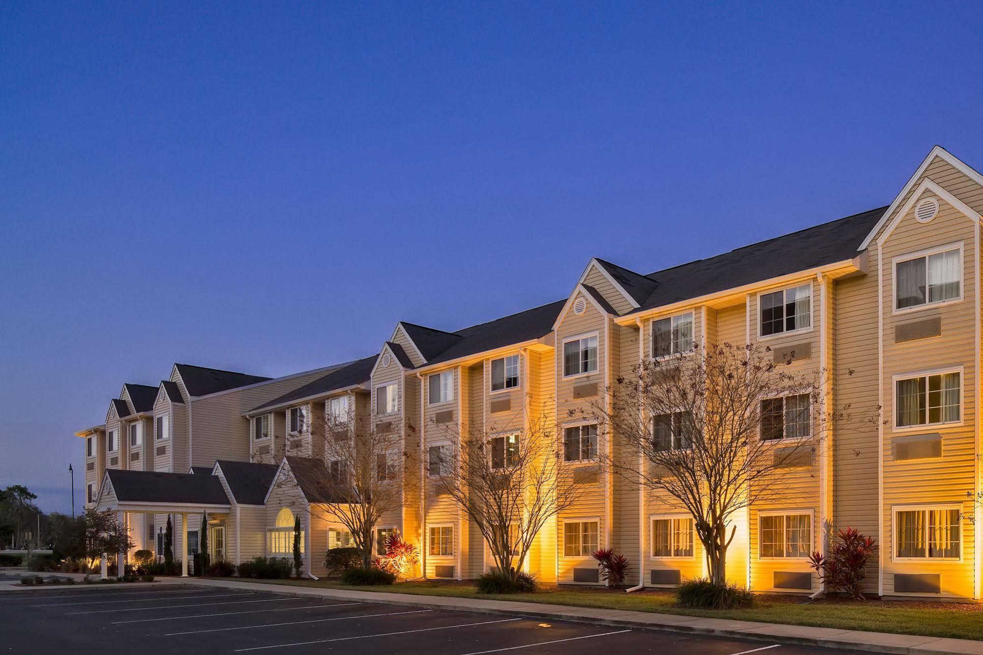 Microtel Inn & Suites Leesburg Exterior photo